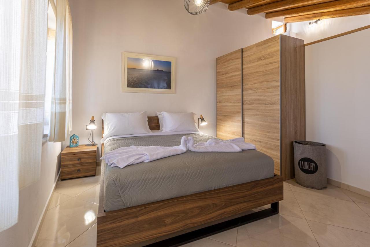 Wood And Stone Apartment Tsikalaria  Exterior photo